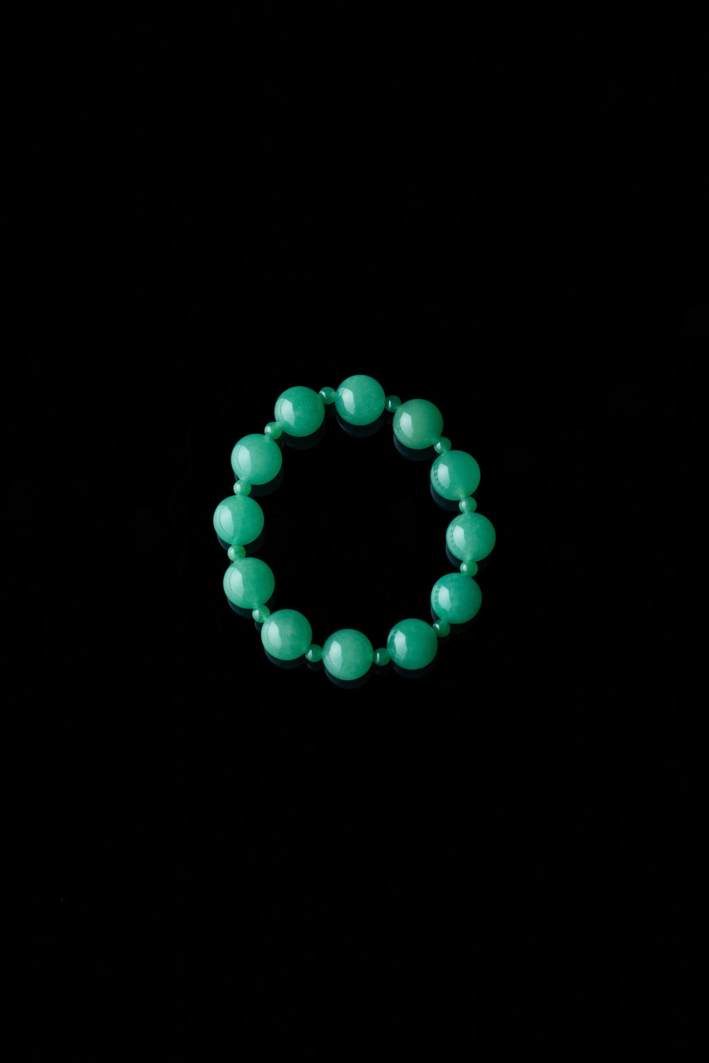 The small bead bracelet